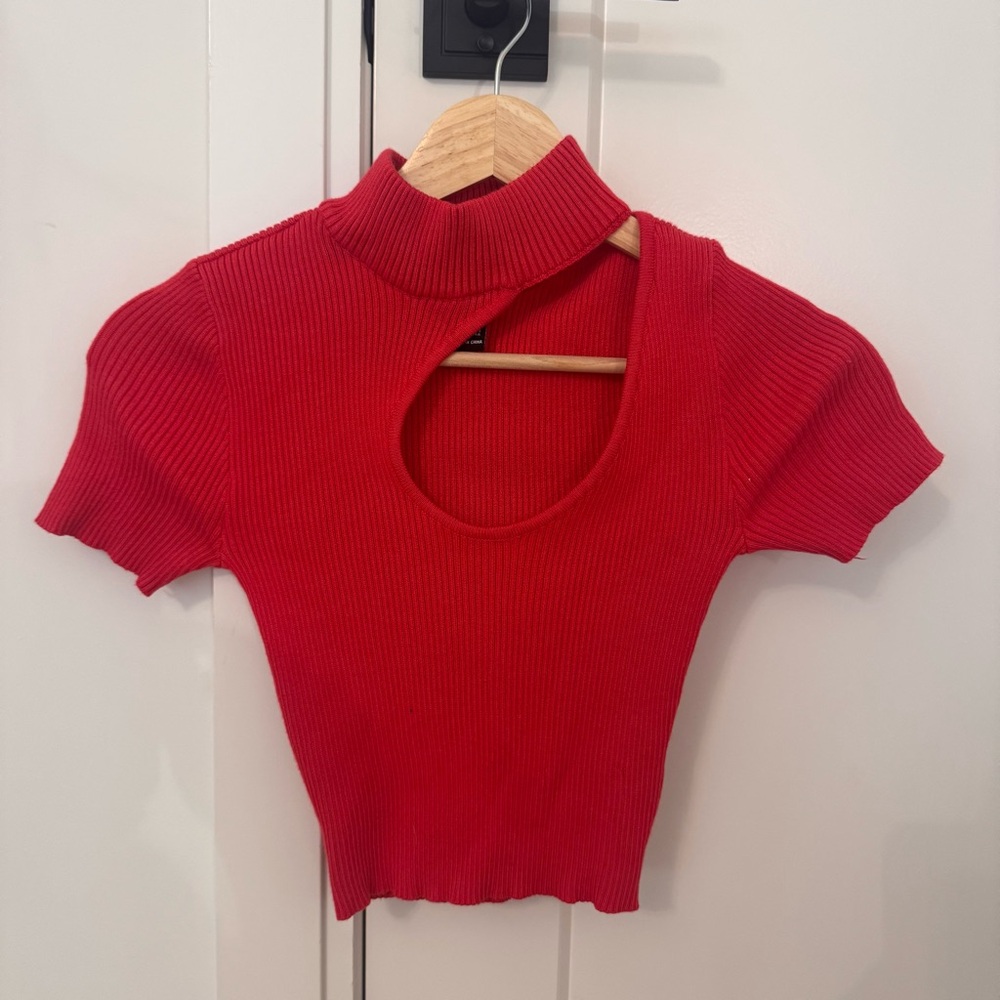 Forever 21 Red Ribbed Cutout Crop Top